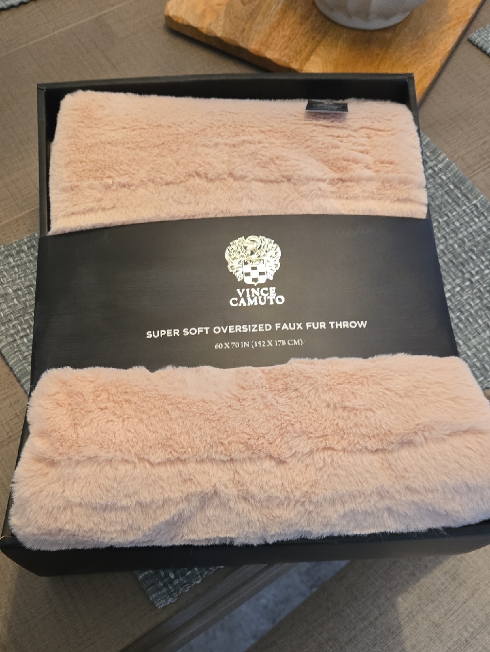 Vince Camuto Plush Faux Fur Throw in Blush